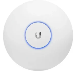 Ubiquiti-UniFi-AP-AC-LR-acces-point-closeup